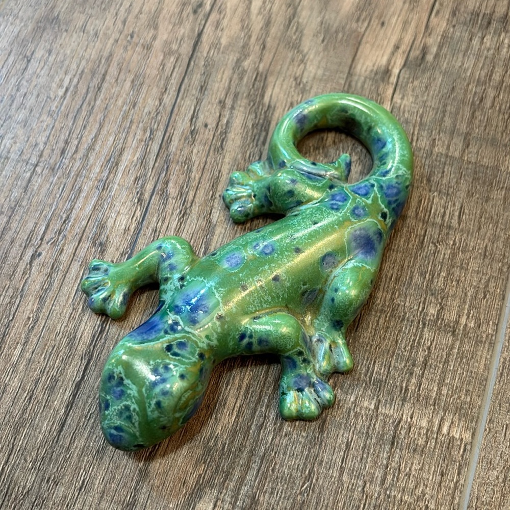 Ceramic Lizard for table or‎ wall hanging decoration